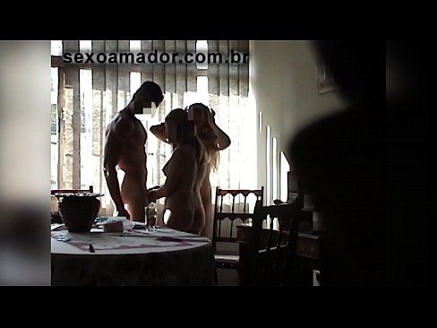 ❤️ Teman seks mengundang pria raksasa dan threesome bersamanya ❤️❌ Pono berkualitas pada kami ️❤